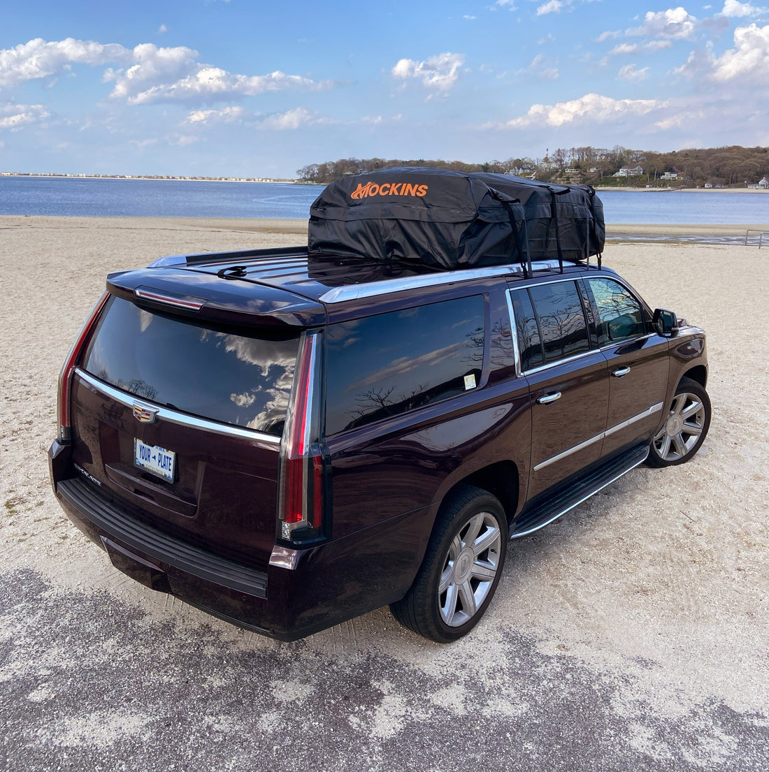 What Changes When You Add a Roof Cargo Bag (and What Actually Fits in 20, 30–35, and 40 Cu Ft)