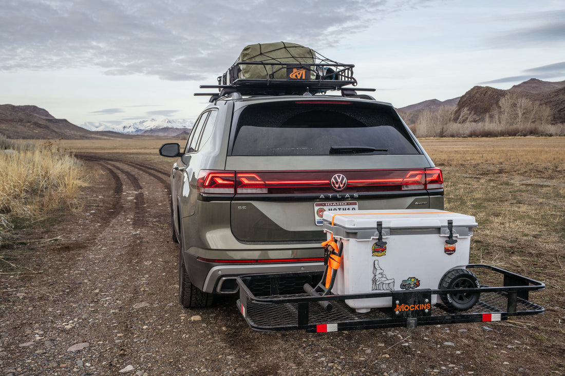 Seasonal Camping Gear: What Belongs on the Hitch vs the Roof?